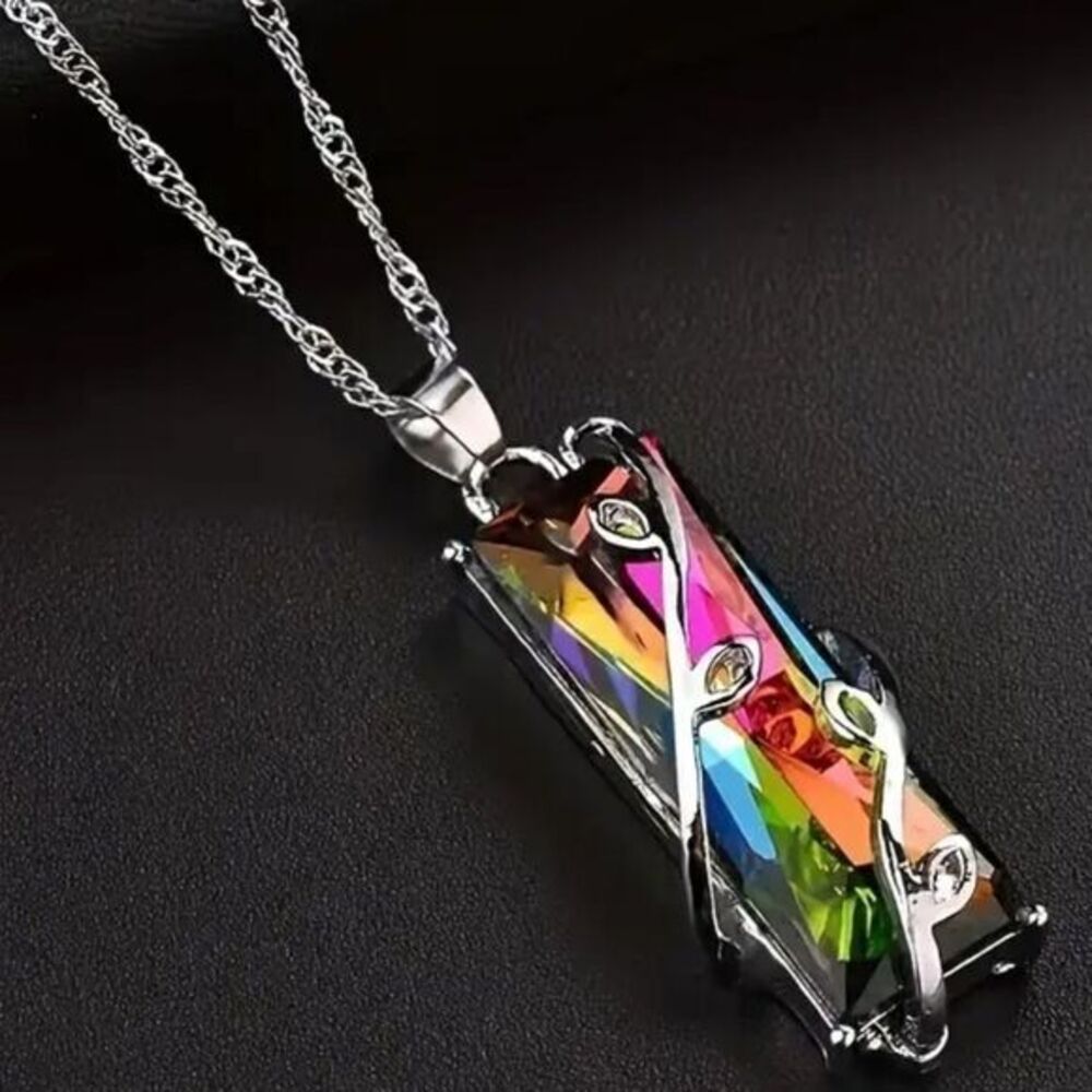 Colorful crystal branches necklace